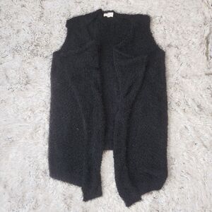 2 Love Sleeveless Cardigan Sweater Soft Fluffy Knit Black Size M/L